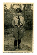 Portrait DLV Deutscher-Luftsport-Verband, Angehöriger mit DLV Fliegermesser