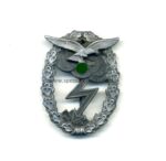 Erdkampfabzeichen der Luftwaffe vom Hersteller G.B. (Gustav Brehmer)