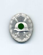 Verwundetenabzeichen in Silber Hersteller 65