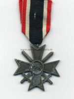 Kriegsverdienstkreuz 2. Klasse mit Schwertern – Bild 2
