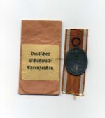 Deutsche Schutzwall-Ehrenzeichen von Friedrich Orth, L 15 markiert