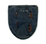 Krimschild mit Hersteller "JFS 42" – Bild 2
