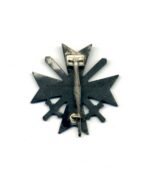 Kriegsverdienstkreuz 1. Klasse mit Schwertern Hst.- 3 Deumer – Bild 2