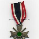 Kriegsverdienstkreuz 2 Klasse mit Schwertern mit Hersteller 87
