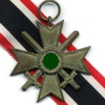 Kriegsverdienstkreuz 2. Klasse mit Schwertern