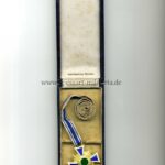 Ehrenkreuz der deutschen Mutter in Gold im Etui (Franz Reischauer, Oberstein a. d. Nahe)