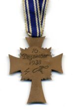 Ehrenkreuz der deutschen Mutter in Bronze (Mutterkreuz) – Bild 2