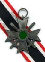 Kriegsverdienstkreuz 2. Klasse mit Schwertern