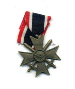 Kriegsverdienstkreuz 2. Klasse mit Schwertern – Bild 2