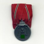 Ostmedaille an Einzelspange, Winterschlacht im Osten 1941/42 (Hst. 28 - Eugen Schmidhäußler, Pforzheim)