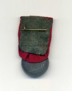 Ostmedaille an Einzelspange, Winterschlacht im Osten 1941/42 (Hst. 28 - Eugen Schmidhäußler, Pforzheim) – Bild 2