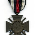 Ehrenkreuz für Frontkämpfer Herst. R.V. Pforzheim 29