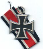Eisernes Kreuz 2. Klasse 1939 – Hst. 65 (Klein & Quenzer, Idar Oberstein) Kerntyp 4 – Bild 2
