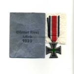 Eisernes Kreuz 2. Klasse 1939 mit Verleihungstüte - Hst. 65 Klein & Quenzer, Oberstein, Kerntyp 3