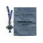 Ehrenkreuz der deutschen Mutter in Silber (Mutterkreuz) mit Verleihungstüte, "Ferdinand Wiedmann, Frankfurt"