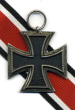 Eisernes Kreuz 2. Klasse 1939 – Hst. 25 (Arbeitsgemeinschaft der Graveur-, Gold- und Silberschmiedeinnungen, Hanau am Main) – Bild 2