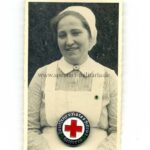 Deutsches Rotes Kreuz Helferinen Abzeichen mit Trägerfoto
