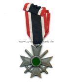 Kriegsverdienstkreuz 2. Kasse 1939 mit Schwertern. Hst 74. Carl Maurer, Oberstein