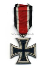 Eisernes Kreuz 2. Klasse 1939, Hst. 100 "Rudolf Wächtler & Lange, Mittweida" – Bild 2