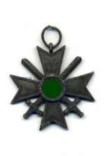 Kriegsverdienstkreuz 2. Klasse 1939. Hst. 93