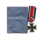 Eisernes Kreuz 2. Klasse 1939 mit Verleihungstüte - Hst. 109 (Walter & Henlein, Gablonz) – Bild 2