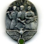 Kleinabzeichen Tag der Arbeit 1935
