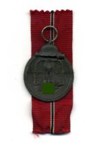 Ostmedaille, Winterschlacht im Osten 1941/42 (Hst. 10 – Förster & Barth, Pforzheim)