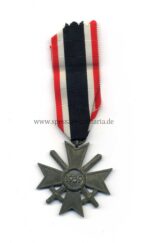 Kriegsverdienstkreuz 2 Klasse mit Schwertern mit Hersteller 108 – Bild 2