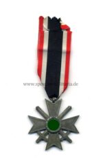 Kriegsverdienstkreuz 2 Klasse mit Schwertern mit Hersteller 108