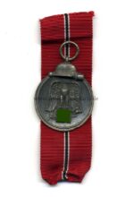 Ostmedaille, Winterschlacht im Osten 1941/42 (Hst. 28 – Eugen Schmidhäussler, Pforzheim)