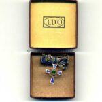Miniatur Mutterkreuz Bronze in LDO Schachtel 2. Form