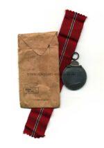 Ostmedaille mit Verleihungstüte, Hst. 66 – “Friedrich Keller, Oberstein”, Winterschlacht im Osten 1941/42 – Bild 2