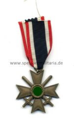 Kriegsverdienstkreuz 2. Kasse 1939 mit Schwertern. Hst. 34