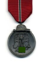 Ostmedaille, Winterschlacht im Osten 1941/42 (Hst. 109 – Walter & Henlein, Gablonz)