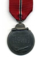 Ostmedaille, Winterschlacht im Osten 1941/42 (Hst. 109 – Walter & Henlein, Gablonz) – Bild 2