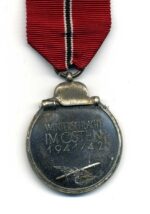 Ostmedaille, Winterschlacht im Osten 1941/42 (Hst. 57 – Karl Hensler, Pforzheim) – Bild 2