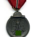 Ostmedaille, Winterschlacht im Osten 1941/42 (Hst. 4 – Steinhauer & Lück, Lüdenscheid)