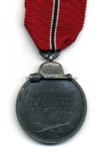 Ostmedaille, Winterschlacht im Osten 1941/42 (Hst. Metallwarenfabrik Posen) – Bild 2