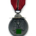 Ostmedaille, Winterschlacht im Osten 1941/42, Hst. 93 - "Richard Simm & Söhne, Gablonz"