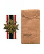 Kriegsverdienstkreuz mit Schwertern 2.Klasse 1939, Herst. Eugen Schmidthäussler, Pforzheim – Bild 2