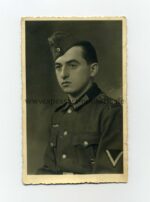 Portrait Heer Gefreiter mit Verwundetenabzeichen Schwarz