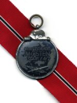 Ostmedaille, Winterschlacht im Osten 1941/42 (Hst. 98 - Rudolf Souval, Wien) – Bild 2