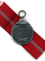 Ostmedaille, Winterschlacht im Osten 1941/42 (Hst. 28 - Eugen Schmidhäussler, Pforzheim) – Bild 2