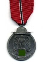 Ostmedaille, Winterschlacht im Osten 1941/42 (Hst. 23 – Arbeitsgemeinschaft für Heeresbedarf in der Graveur & Ziselierinnung, Berlin)