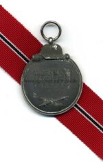 Ostmedaille, Winterschlacht im Osten 1941/42 (Hst. 13 - Gustav Brehmer, Markneukirchen) Variante 1 – Bild 2