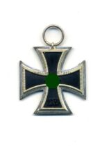 Eisernes Kreuz 2. Klasse 1939 – Hst. 4 – (Steinhauer & Lück, Lüdenscheid)