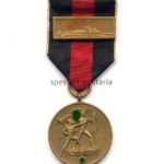 Medaille zur Erinnerung an den 1. Oktober 1938 mit Spange Prager Burg