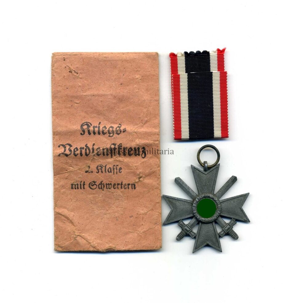 Kriegsverdienstkreuz 2. Klasse 1939 mit Schwertern und Tüte. Hst 74. Carl Maurer, Oberstein