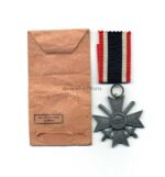 Kriegsverdienstkreuz 2. Klasse 1939 mit Schwertern und Tüte. Hst 74. Carl Maurer, Oberstein – Bild 2