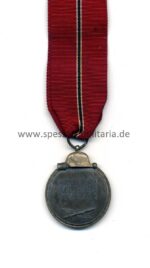 Ostmedaille, Winterschlacht im Osten 1941/42, Hst. 93 - "Richard Simm & Söhne, Gablonz" – Bild 2